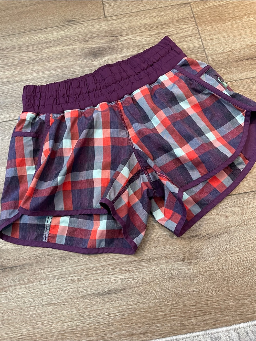 Lululemon Athletic Running Shorts with Liner Size 8 Multi-Color Plaid